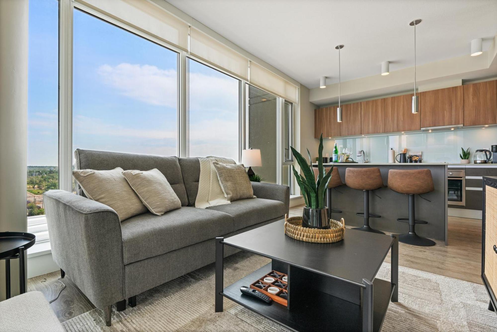 Modern Suite Calgary Downtown 5 Min Walk Stampede المظهر الخارجي الصورة