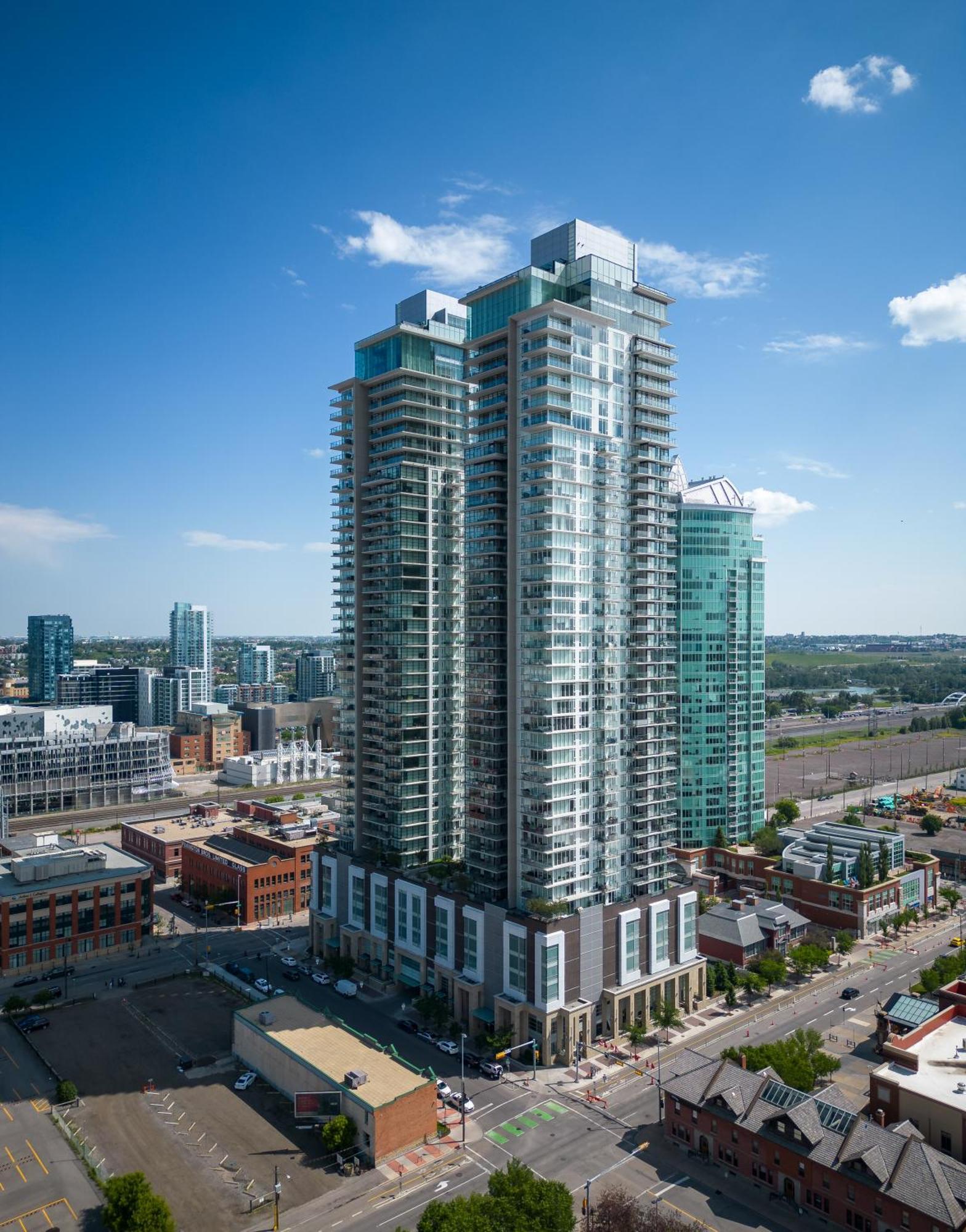 Modern Suite Calgary Downtown 5 Min Walk Stampede المظهر الخارجي الصورة