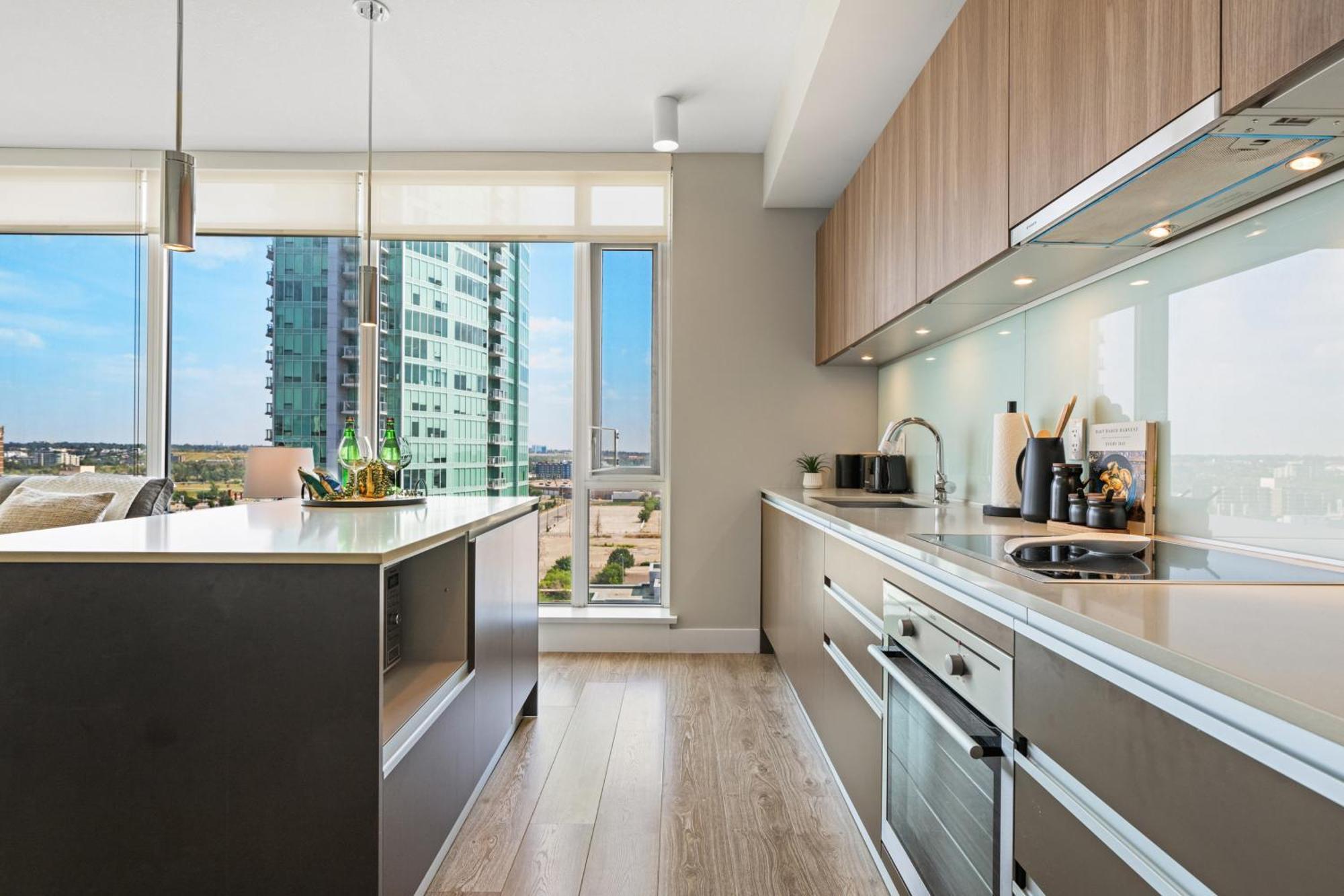 Modern Suite Calgary Downtown 5 Min Walk Stampede المظهر الخارجي الصورة